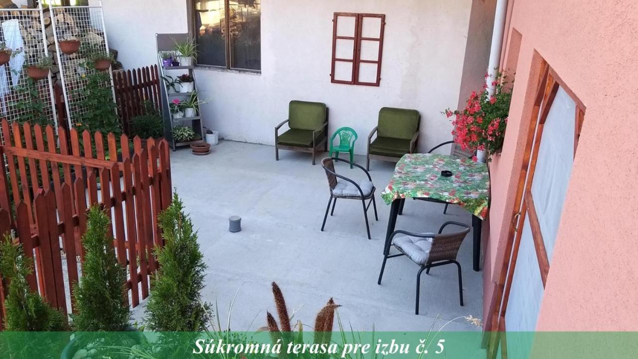 Ubytovanie Adina Poltar Luaran gambar