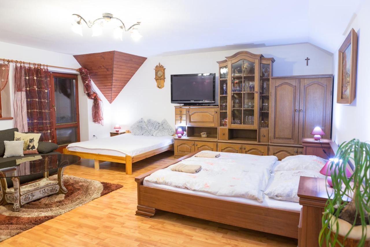 Ubytovanie Adina Poltar Luaran gambar